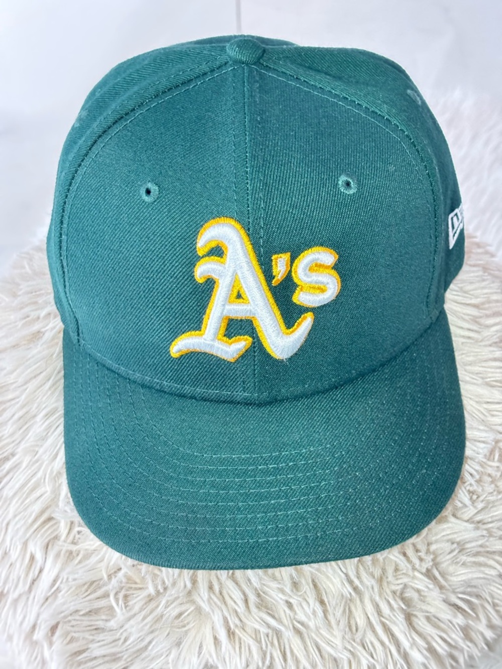 New Era Oakland Athletics A's 59fifty Dark Green Cap with Yellow & White Logo - Picture 3 of 14